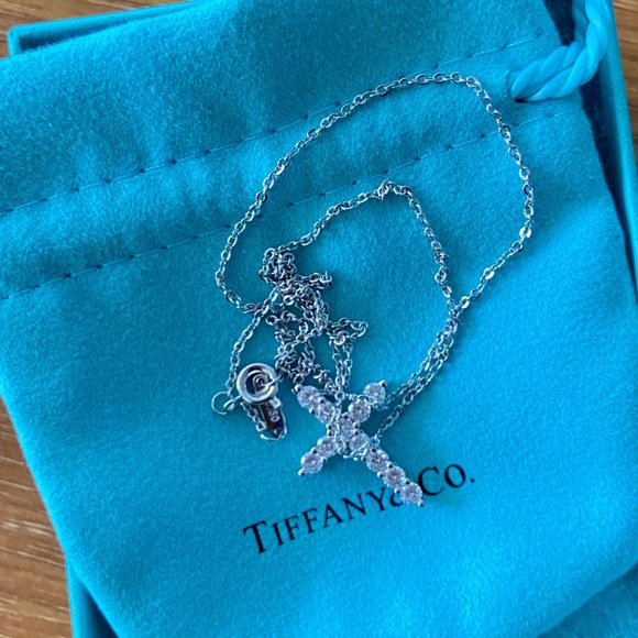 Tiffany & Co crucifix necklace clavicle chain
